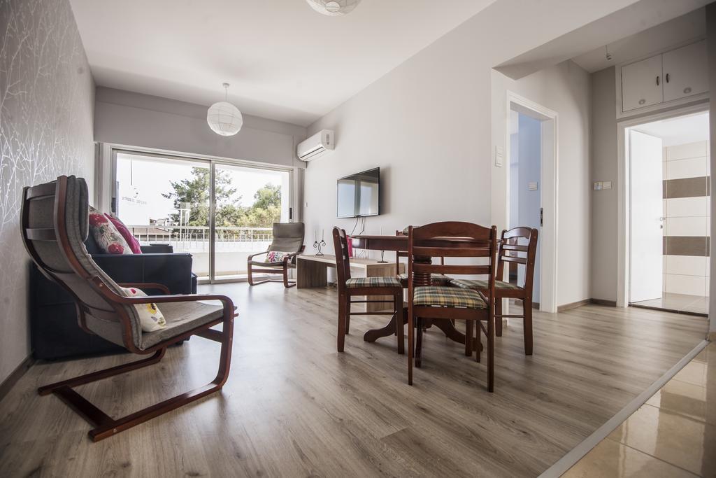 St.Helena Court Apartment Ларнака Екстериор снимка