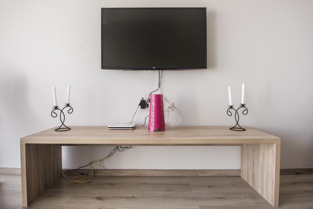 St.Helena Court Apartment Ларнака Екстериор снимка